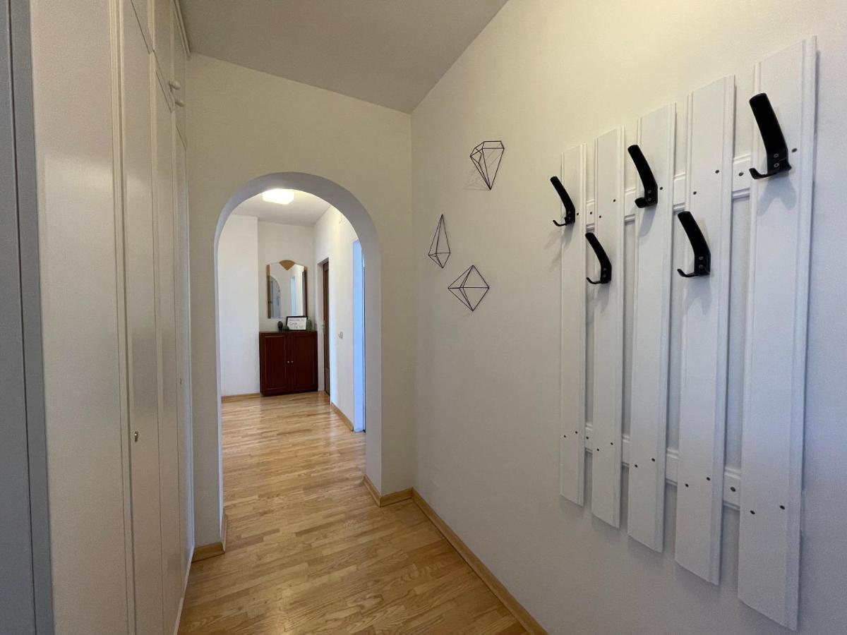 Spacious 3Bd Top Floor Flat Close To Lake Klagenfurt am Woerthersee Eksteriør bilde