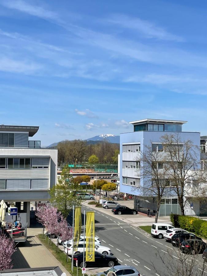 Spacious 3Bd Top Floor Flat Close To Lake Klagenfurt am Woerthersee Eksteriør bilde
